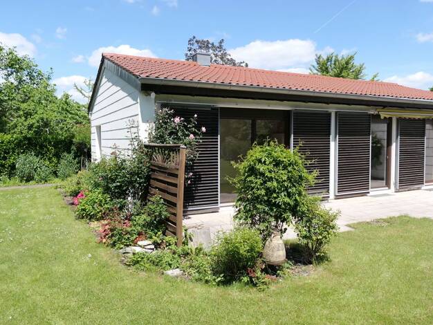 Bungalow zum Kauf 1.190.000 € 4 Zimmer 100 m² 800 m² Grundstück Ismaning Ismaning 85737