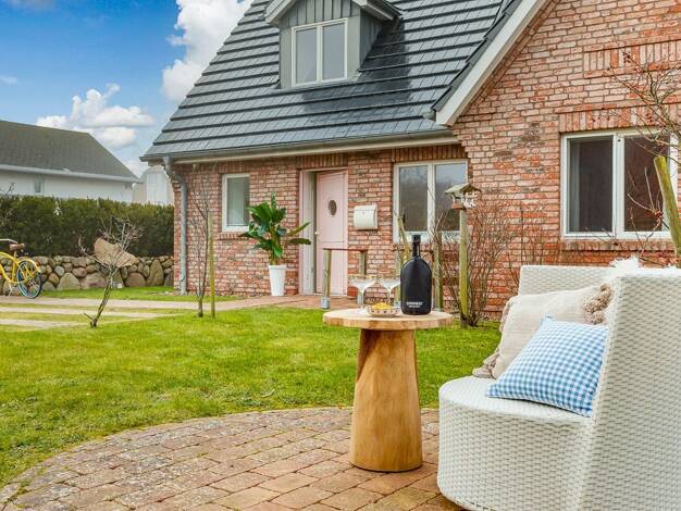 Mehrfamilienhaus zum Kauf 1.850.000 € 11 Zimmer 278 m² 836 m² Grundstück Westerland Sylt 25980