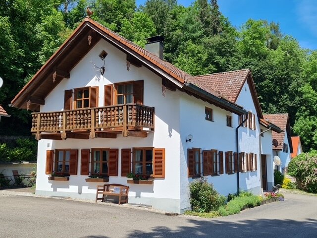 Einfamilienhaus zum Kauf 1.700.000 € 5 Zimmer 220 m²<br/>Wohnfläche 2.373 m²<br/>Grundstück Freising Freising 85354