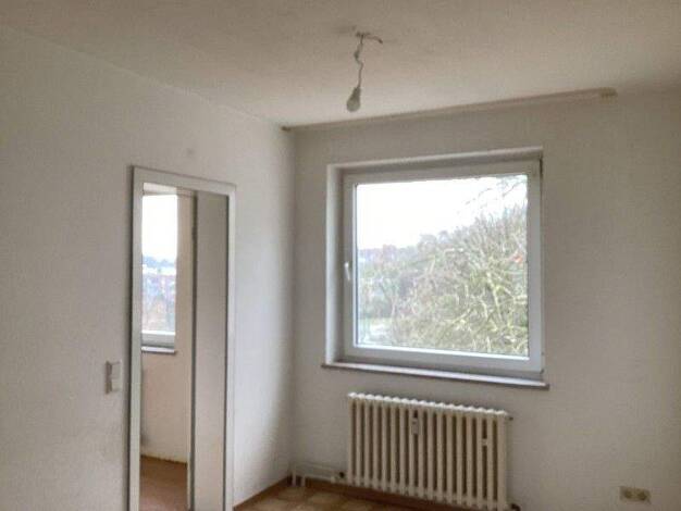 Wohnung zur Miete nur mit Wohnberechtigungsschein 490 € 4 Zimmer 96 m² 3. Geschoss frei ab 22.03.2026 Gerstenkamp 18 Sieker Bielefeld 33605