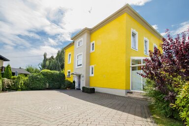 Einfamilienhaus zum Kauf 799.900 € 10 Zimmer 280,9 m² 759 m² Grundstück Oberndorf bei Salzburg 5110