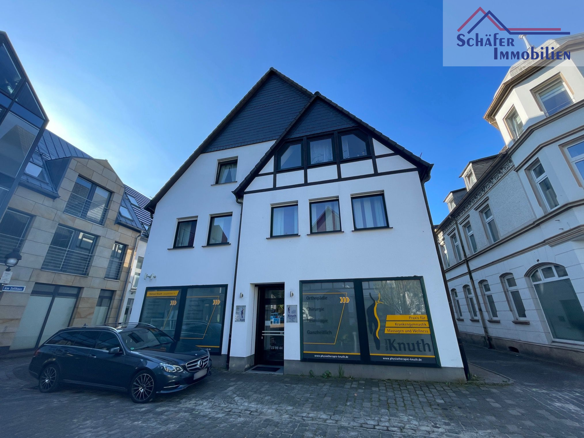 Mehrfamilienhaus zum Kauf 399.000 € 14 Zimmer 311 m²<br/>Wohnfläche 162 m²<br/>Grundstück Neuenrade Neuenrade 58809