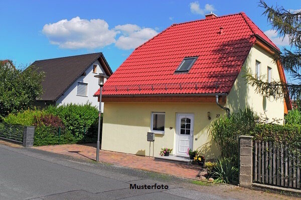 Einfamilienhaus zum Kauf 76.000 € 4 Zimmer 105 m²<br/>Wohnfläche 738 m²<br/>Grundstück Mohrkirch 24405