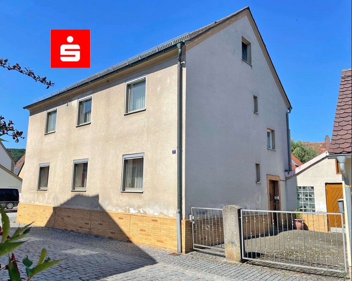 Einfamilienhaus zum Kauf 320.000 € 7 Zimmer 120 m²<br/>Wohnfläche 554 m²<br/>Grundstück Greding Greding 91171