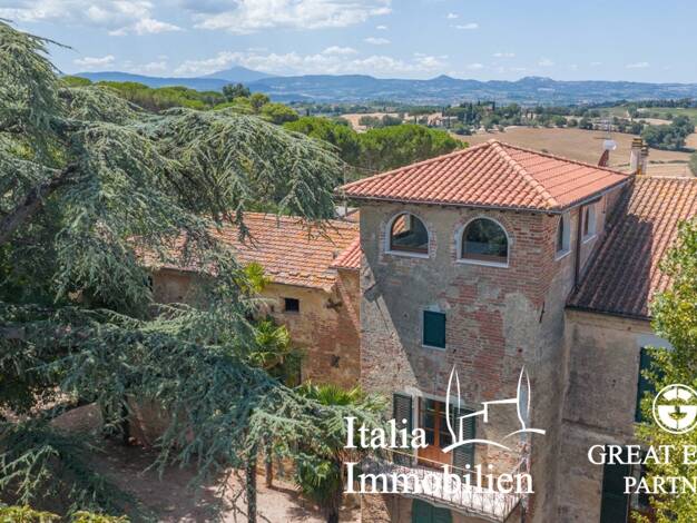 Bauernhaus zum Kauf 520.000 € 19 Zimmer 567 m² 1.500 m² Grundstück Castiglione del Lago 06061