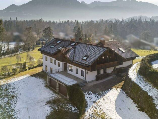Sonstiges zum Kauf als Kapitalanlage geeignet 3.370.000 € 13 Zimmer 1.055,7 m² 7.002,1 m² Grundstück Agg Oberaudorf 83080