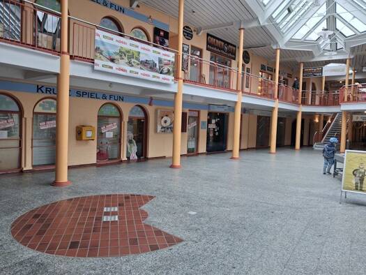 Kaufhaus zum Kauf als Kapitalanlage geeignet 9,60 € 1 Zimmer 250 m² teilbar ab 170 m² Altstadtpassage 1-3 Rendsburg 24768