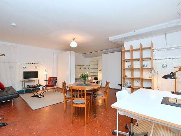 Wohnung zur Miete auf Zeit 990 € 1 Zimmer 49 m² frei ab 01.11.2026 Ost Ost 70190