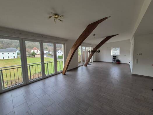 Wohnung zur Miete 850 € 3 Zimmer 100 m² Geschoss 2/3 frei ab sofort Bezirkstraße 86 Besseringen Merzig 66663