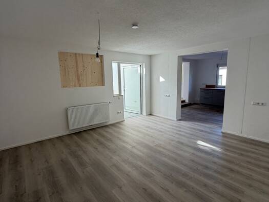 Wohnung zur Miete 1.140 € 3,5 Zimmer 108 m² 2 Geschosse frei ab sofort Bad Schussenried 88427