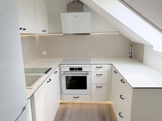 Wohnung zur Miete 1.080 € 3 Zimmer 76 m² Geschoss 3/4 frei ab 15.09.2026 Holzgerlingen 71088