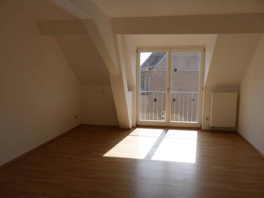 Wohnung zur Miete 520 € 3 Zimmer 80 m² Oschatz Oschatz 04758