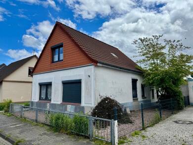 Einfamilienhaus zum Kauf 190.000 € 4 Zimmer 94 m² 500 m² Grundstück Neuengroden Wilhelmshaven 26386