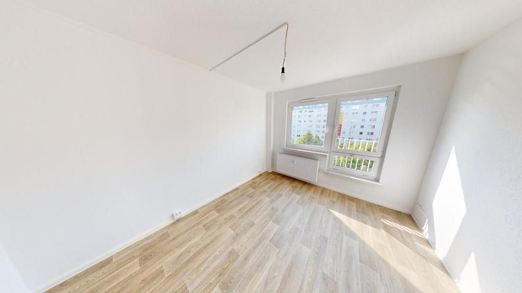 Wohnung zur Miete 470 € 3 Zimmer 67,7 m²<br/>Wohnfläche 2.<br/>Geschoss 01.01.2025<br/>Verfügbarkeit Bruno-Granz-Str. 70 Morgenleite 631 Chemnitz 09122