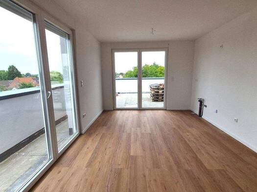 Wohnung zur Miete 950 € 2 Zimmer 64,4 m² frei ab sofort Bahnhofstraße 3 Kleinenbroich Korschenbroich 41352