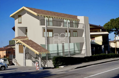 Wohnung zum Kauf 398.000 € 2 Zimmer 90 m² 2. Geschoss Via Lecco Desenzano del Garda  25015