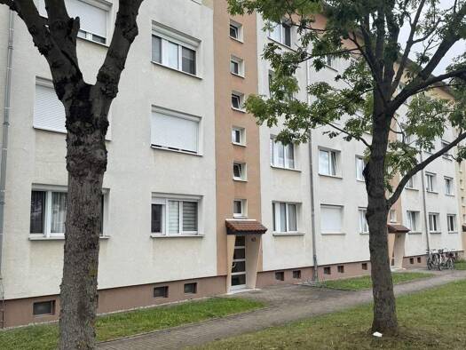 Wohnung zum Kauf 110.000 € 2 Zimmer 46,3 m² Zwenkau 04442