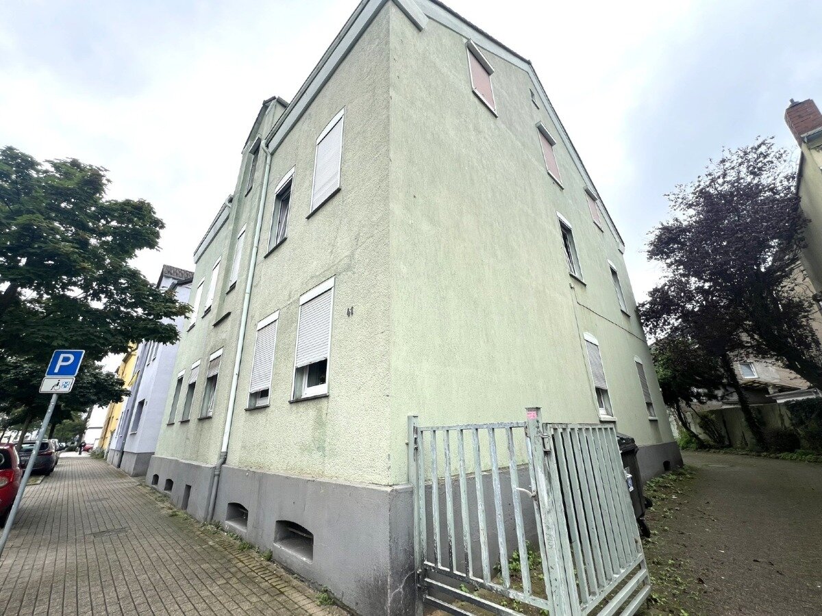 Wohnung zur Miete 370 € 2 Zimmer 49 m²<br/>Wohnfläche 1.<br/>Geschoss ab sofort<br/>Verfügbarkeit Schwerin Castrop-Rauxel 44577