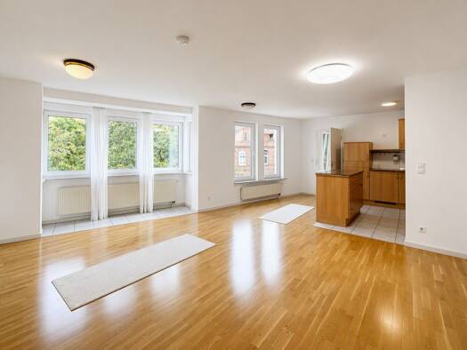 Wohnung zur Miete 1.240 € 3 Zimmer 70 m² 4. Geschoss frei ab sofort Süd Süd 70180
