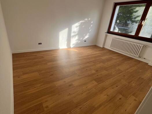 Wohnung zur Miete 600 € 2 Zimmer 60 m² 2. Geschoss frei ab 01.10.2026 Händelstraße 20 Marienburger Höhe Hildesheim 31141