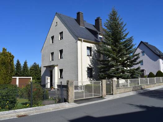 Mehrfamilienhaus zum Kauf 190.000 € 10 Zimmer 214 m² 1.035 m² Grundstück frei ab sofort Zell 95239