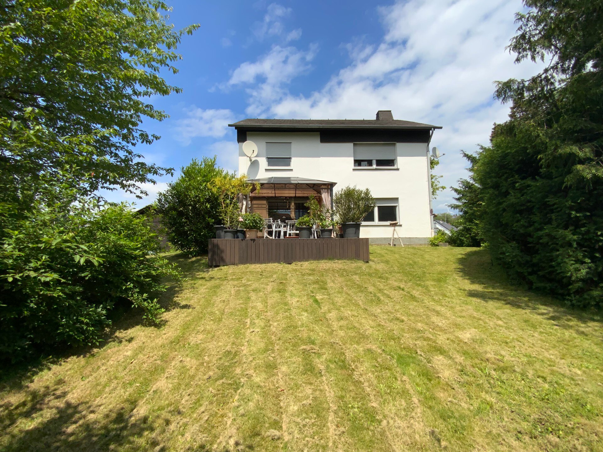 Einfamilienhaus zum Kauf 279.000 € 3,5 Zimmer 119 m²<br/>Wohnfläche 865 m²<br/>Grundstück ab sofort<br/>Verfügbarkeit Grebenroth Heidenrod / Grebenroth 65321