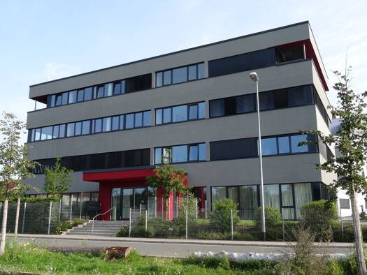 Büro zur Miete provisionsfrei 1.280 € 105 m² Bürofläche Oskar-Sembach-Ring 11 Lauf Lauf an der Pegnitz 91207