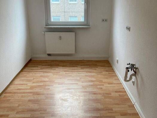 Wohnung zur Miete 405 € 2 Zimmer 67,5 m² 3. Geschoss Bauvereinstraße 12 Innenstadt Gera 07545
