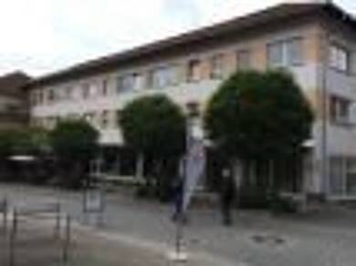 Wohnung zur Miete 375 € 2 Zimmer 47 m² 1. Geschoss Postweg 4 Bad Pyrmont Bad Pyrmont 31812