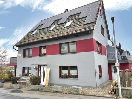 Einfamilienhaus zum Kauf 550.000 € 7,5 Zimmer 220 m² 561 m² Grundstück Gaisbeuren Bad Waldsee 88339