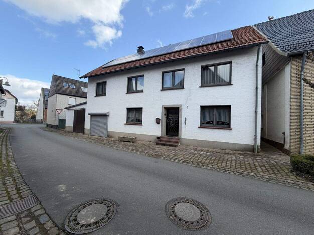 Einfamilienhaus zum Kauf 129.000 € 8 Zimmer 155 m² 595 m² Grundstück Erkeln 33034