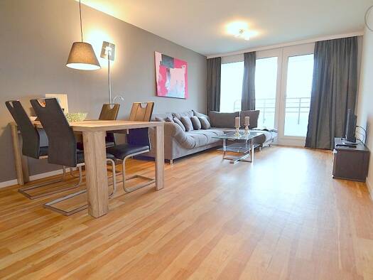 Wohnung zur Miete Wohnen auf Zeit 1.700 € 3 Zimmer 88 m² frei ab 01.10.2025 Oststadt Ulm 89073