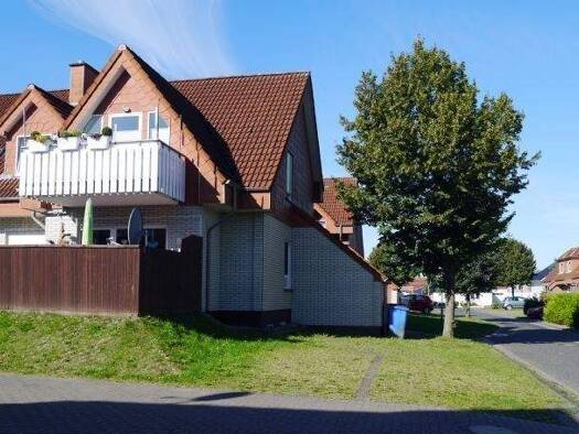 Wohnung zur Miete 490 € 3 Zimmer 76 m² 1. Geschoss frei ab 01.07.2026 Schumacherstr. 6 Bad Bederkesa Geestland 27624