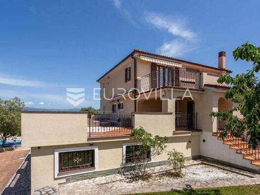 Einfamilienhaus zum Kauf 1.050.000 € 6 Zimmer 300 m² Sveti Vid Dobrinjski Dobrinj 51514