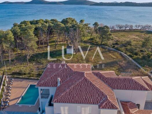 Haus zum Kauf 5 Zimmer 530 m² Vodice 0