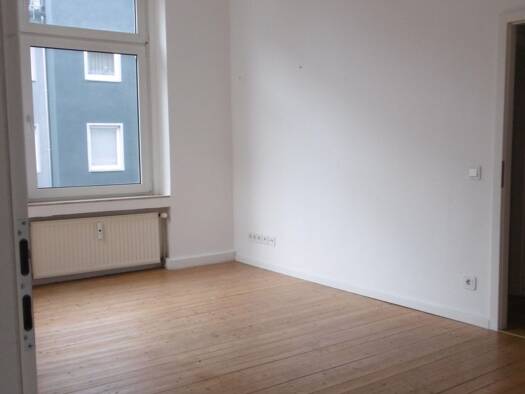 Wohnung zur Miete 540 € 2 Zimmer 36 m² Geschoss 1/4 Nippes Köln 50733