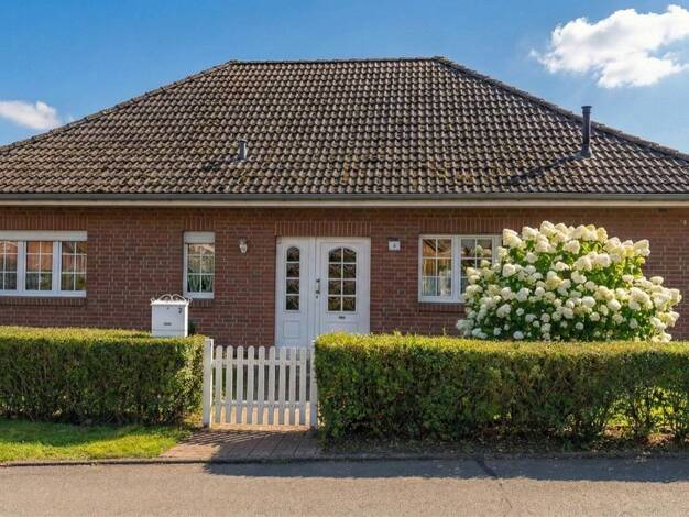 Bungalow zum Kauf provisionsfrei 259.000 € 3 Zimmer 104 m² 600 m² Grundstück Lübtheen Lübtheen 19249