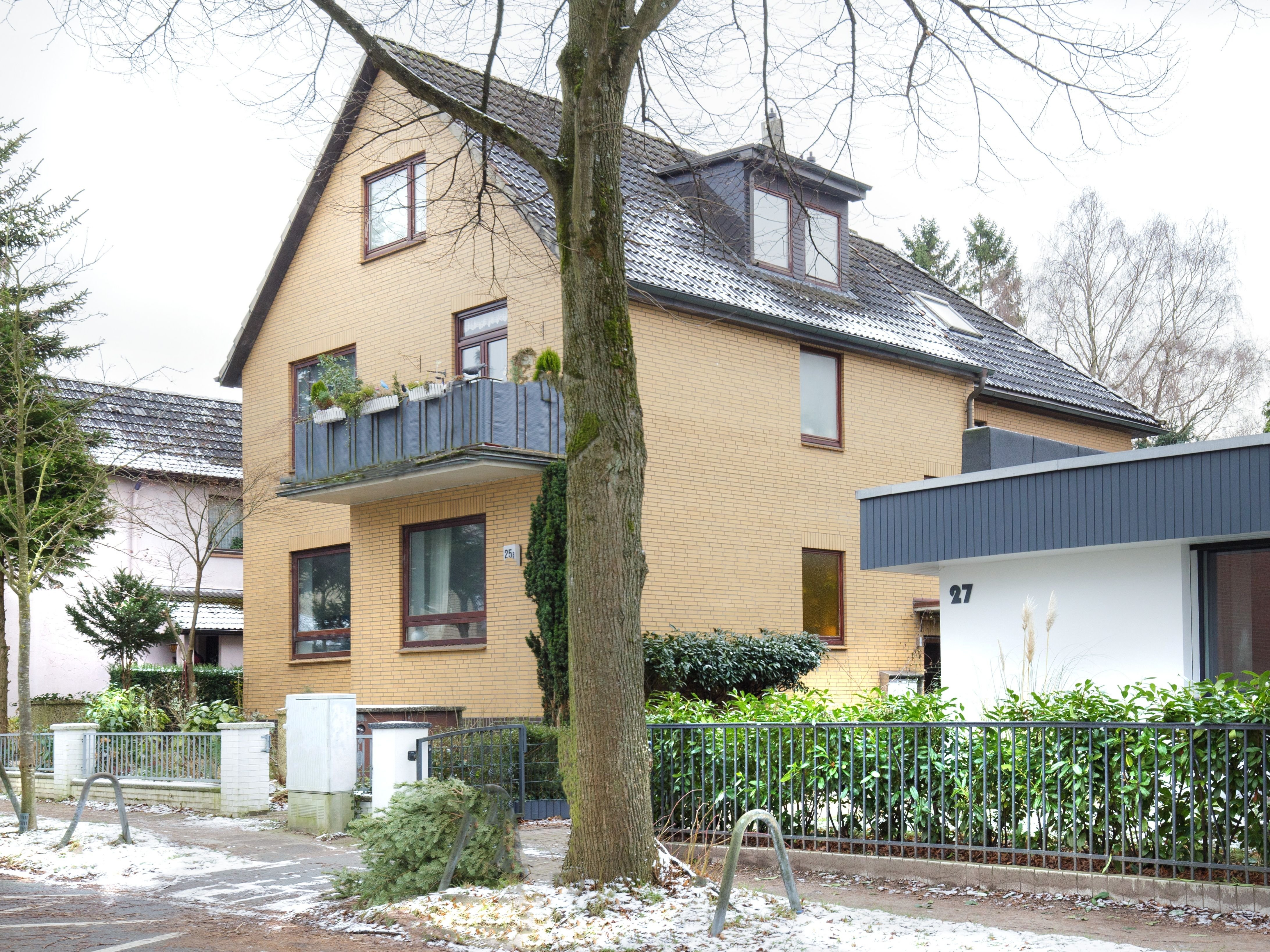 Mehrfamilienhaus zum Kauf als Kapitalanlage geeignet 1.490.000 € 10 Zimmer 330 m²<br/>Wohnfläche 978 m²<br/>Grundstück Bramfeld Hamburg 22309