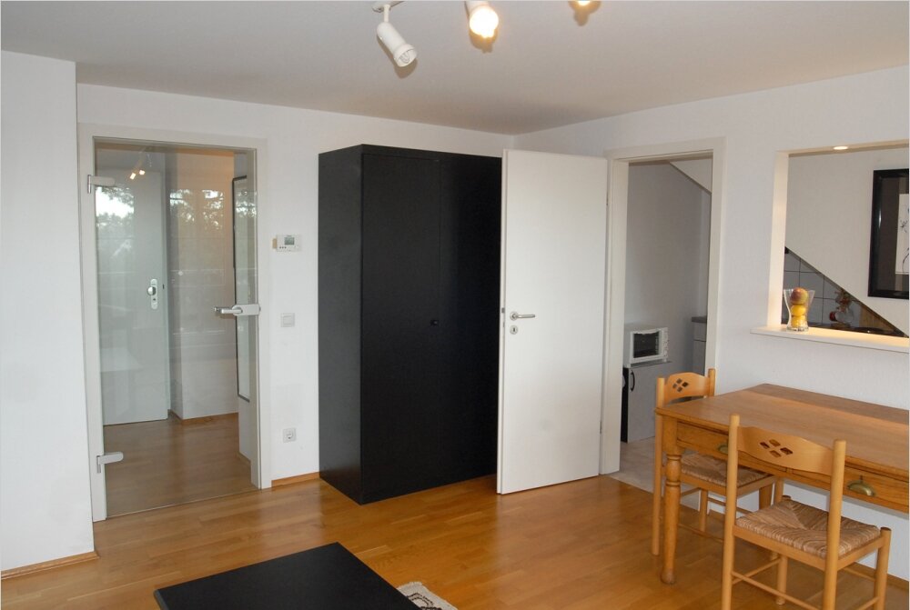 Wohnung zur Miete Wohnen auf Zeit 1.060 € 1,5 Zimmer 47 m²<br/>Wohnfläche ab sofort<br/>Verfügbarkeit Rath Düsseldorf 40472