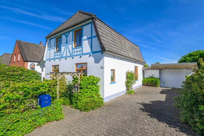 Delmenhorst-Stickgras: Wunderschönes Einfamilienhaus mit Garage! Lassen Sie sich überraschen! *KÄUFERPROVISIONSFREI*