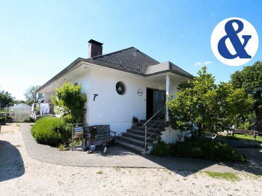 Einfamilienhaus zum Kauf 398.000 € 6 Zimmer 116 m² 1.252 m² Grundstück Uckerath Hennef (Sieg) - Uckerath 53773