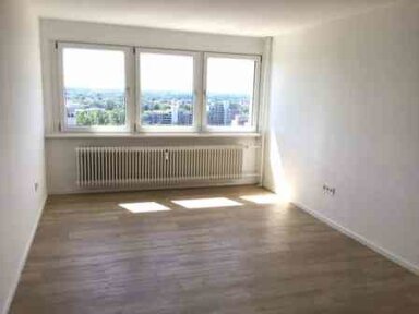 Wohnung zur Miete 651 € 3 Zimmer 82,2 m² 17. Geschoss frei ab 15.02.2025 Nobelring 44 Groß-Buchholz Hannover 30627