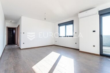 Wohnung zum Kauf 199.235 € 2 Zimmer 55 m² 3. Geschoss Sirobuja 21000