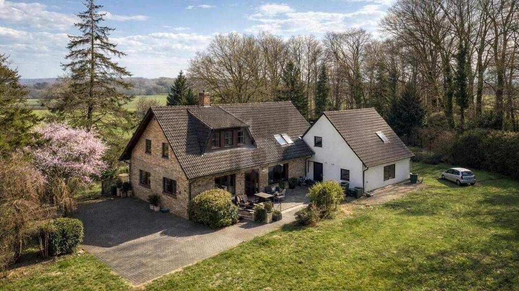 Mehrfamilienhaus zum Kauf 995.000 € 10 Zimmer 284 m² 4.207 m² Grundstück Östrich Dorsten 46282