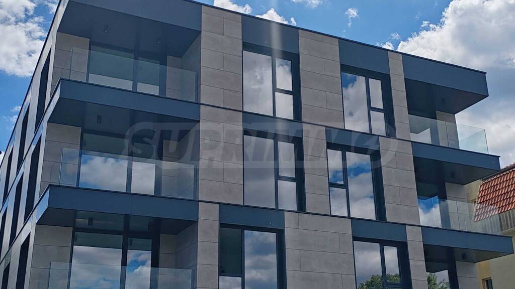 Ladenfläche zum Kauf 180.000 € 2 Zimmer Nessebar