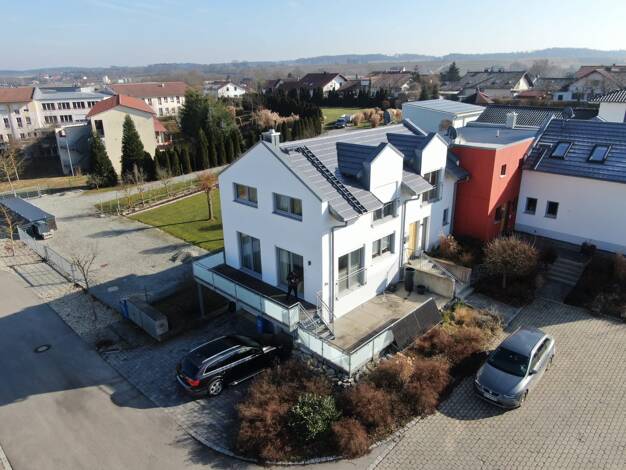Haus zum Kauf provisionsfrei 5 Zimmer 150 m² 300 m² Grundstück Straßmühle Leiblfing 94339