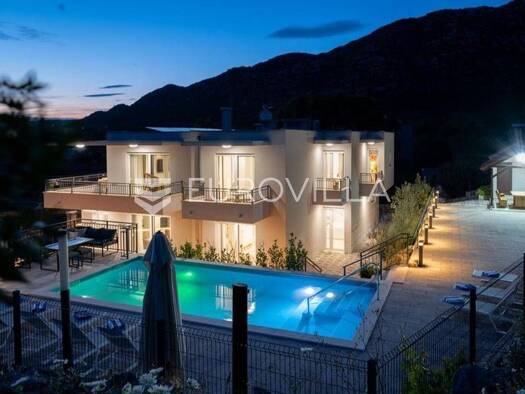 Haus zum Kauf 650.000 € 5 Zimmer 300 m² Rastovac Zagvozd