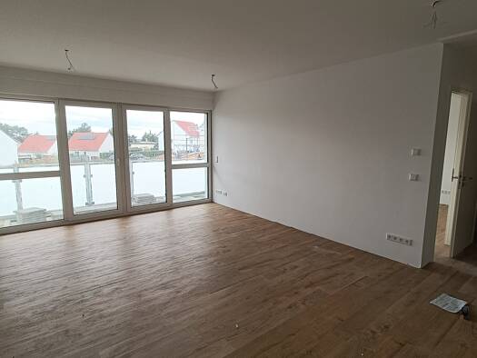 Wohnung zur Miete 1.050 € 4 Zimmer 102 m² Geschoss 1/4 frei ab 01.06.2026 Robert-Koch-Straße Schkeuditz 04435