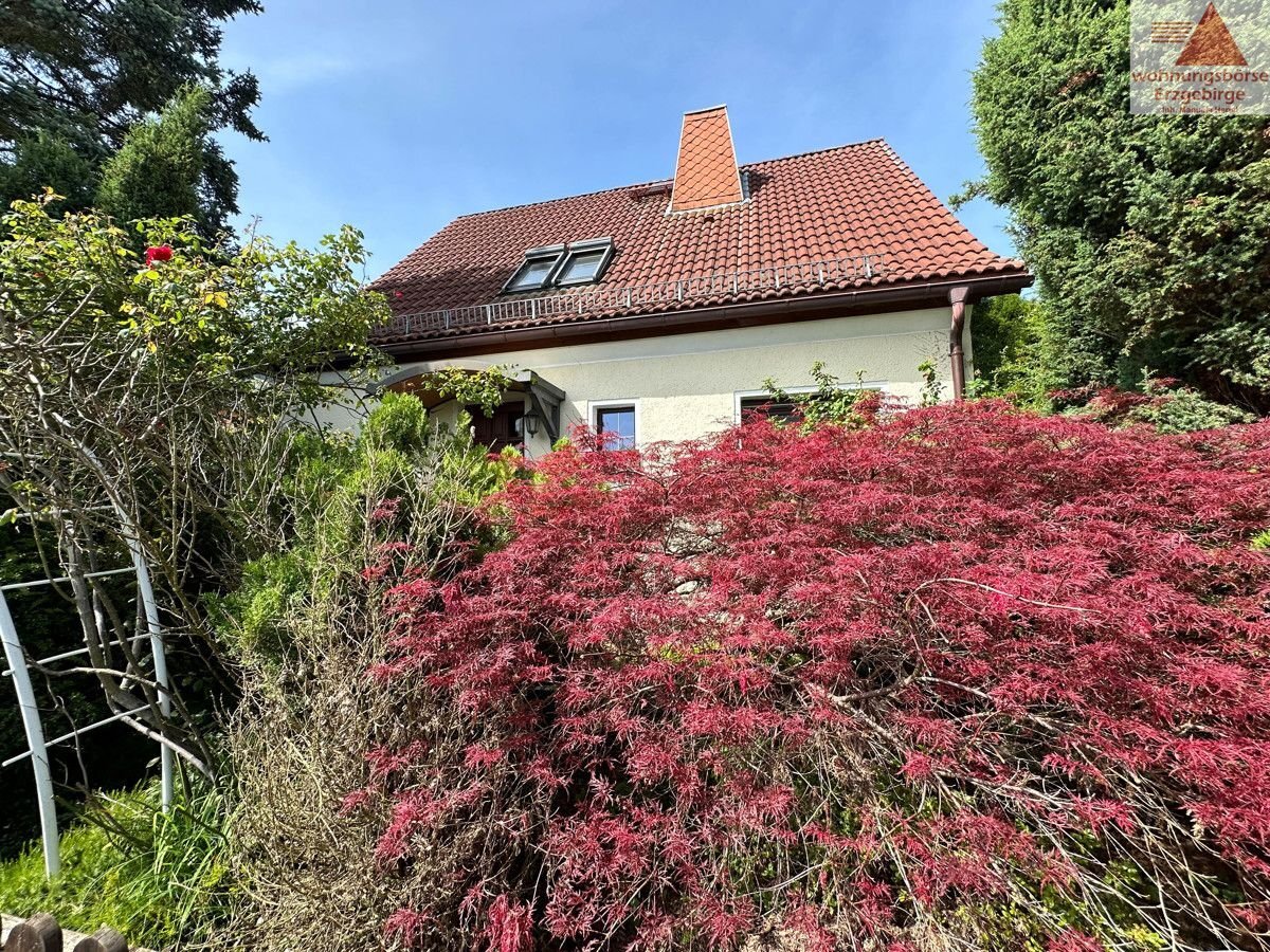 Einfamilienhaus zum Kauf 155.000 € 5 Zimmer 88,7 m²<br/>Wohnfläche 767 m²<br/>Grundstück Penig Penig 09322