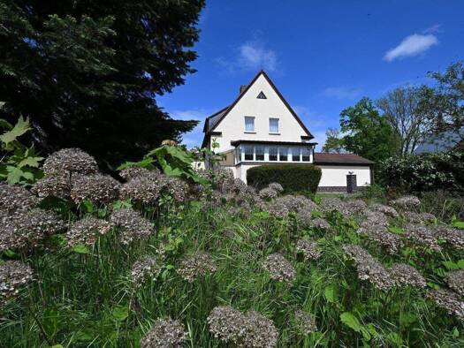 Einfamilienhaus zum Kauf 449.000 € 5 Zimmer 149 m² 1.250 m² Grundstück frei ab sofort Althen-Kleinpösna Ost 04319